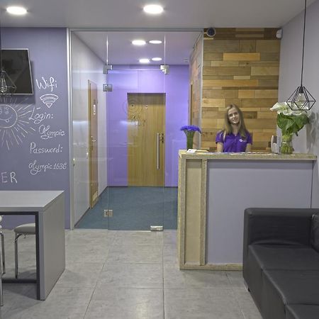 Yak Olympic Hostel Киев Екстериор снимка