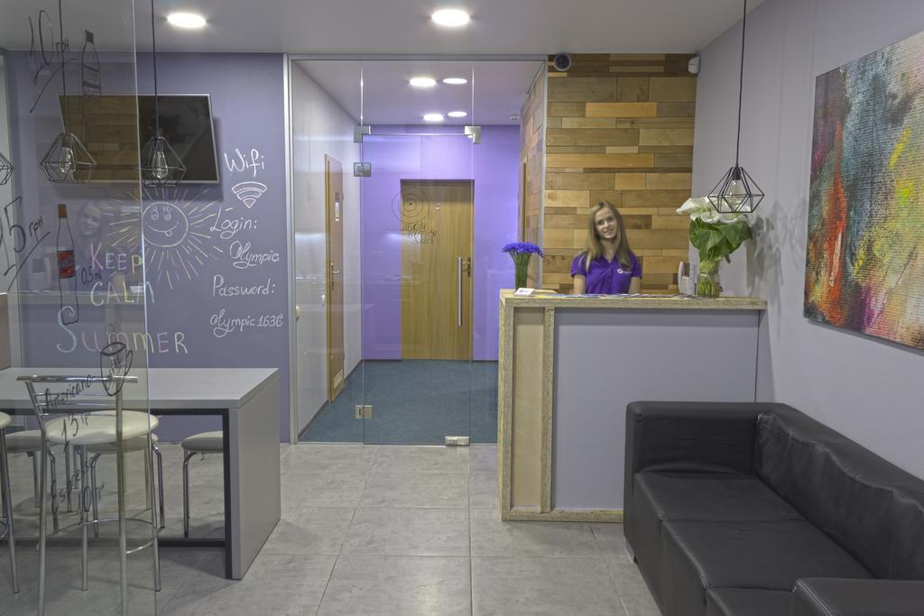 Yak Olympic Hostel Киев Екстериор снимка