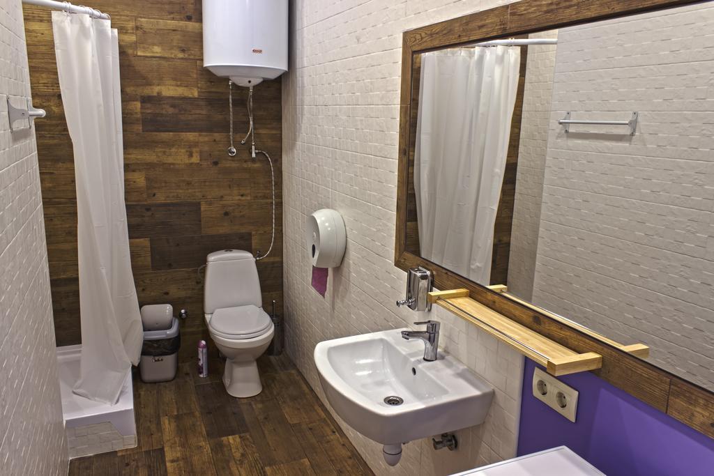 Yak Olympic Hostel Киев Екстериор снимка