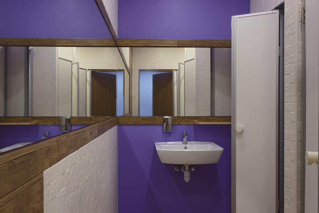 Yak Olympic Hostel Киев Екстериор снимка