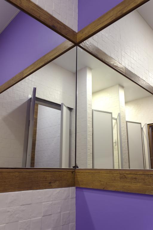 Yak Olympic Hostel Киев Екстериор снимка